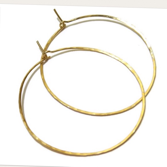 Moodtherapy Jewelry - 14K Yellow or Rose Gold Textured Hammered Mid Size Classic Wire Hoop Earrings